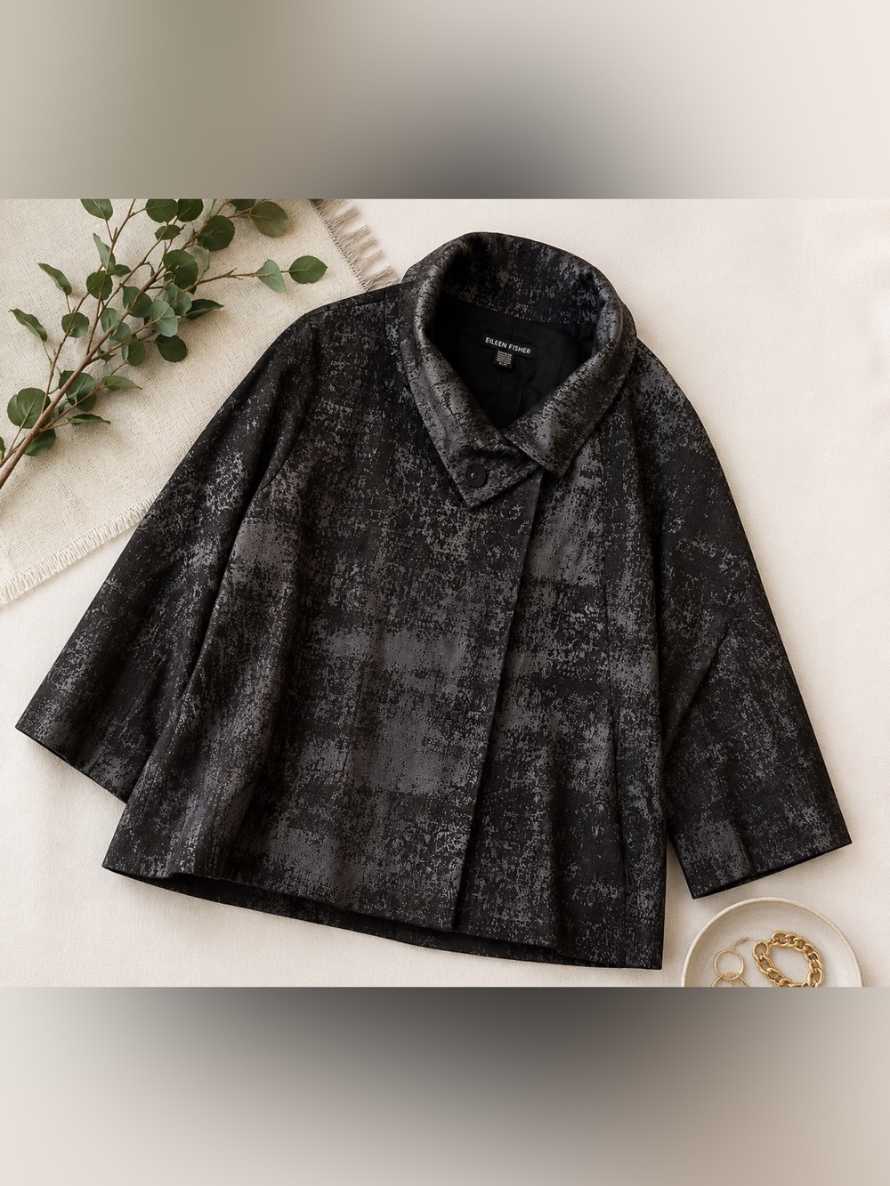 Eileen Fisher Metallic Textured Swing Jacket – Size L/G